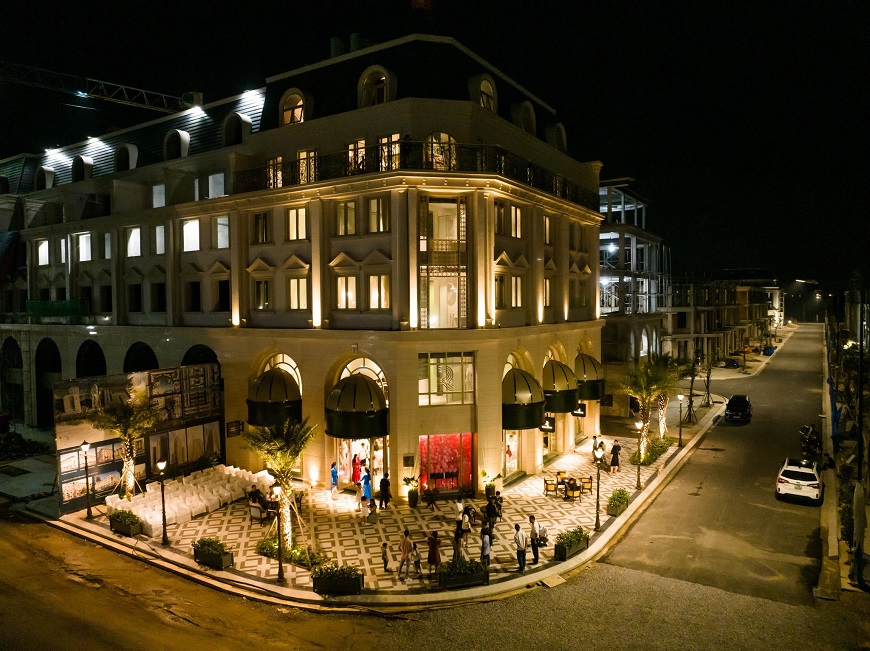 Khách sạn boutique 5 tầng