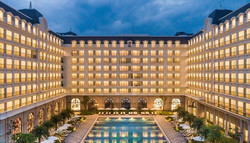 Mẫu thiết kế khách sạn 5 sao phong cách Á Châu hiện đại